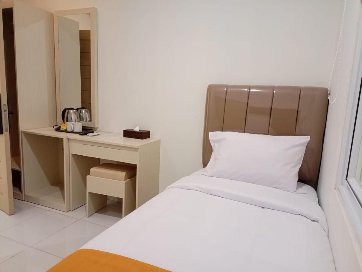 Batik Oma House Hotel Yogyakarta Exterior photo